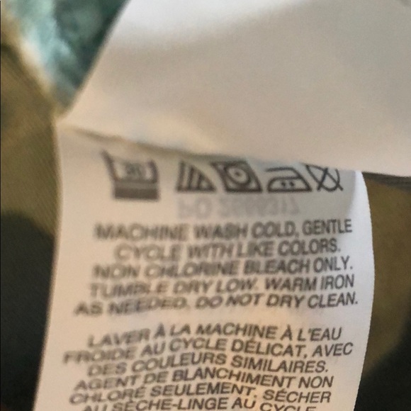 J.Crew Chino Shorts 3” - Picture 6 of 7